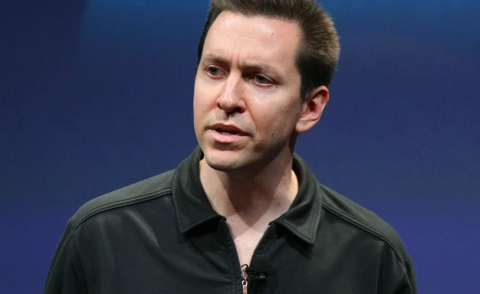 Cha đẻ iOS lần đầu tiết lộ về Steve Jobs: “Ông ấy đã từng cứu mạng tôi”