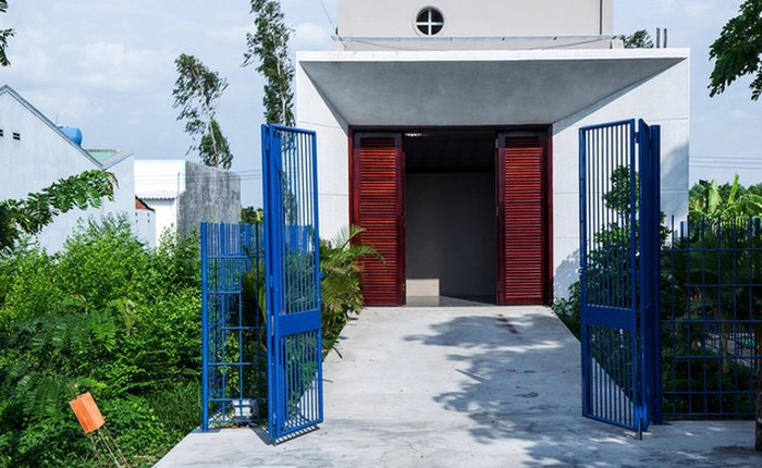 Ngôi nhà cấp 4 ở Vĩnh Long: nhìn mặt ngoài bé nhỏ cũ kỹ, bước vào trong thấy mình lạc vào hang động sâu hun hút