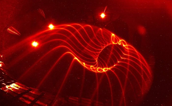 Một nhóm các nhà khoa học tin rằng có thể thay thế nguyên liệu hóa thạch bằng phản ứng tổng hợp hạt nhân vào năm 2030