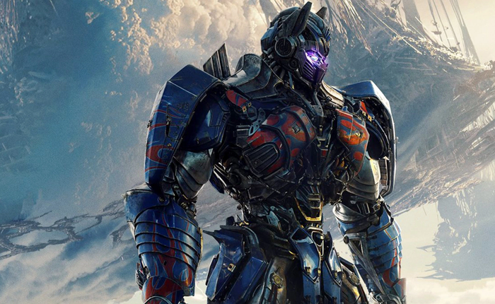 Transformers: The Last Knight biến thành "bom xịt", rating cực thấp, giới phê bình chê bai thậm tệ