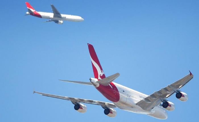 Vì sao trên trời có nhiều máy bay bay cùng lúc thế mà không bao giờ đụng nhau?