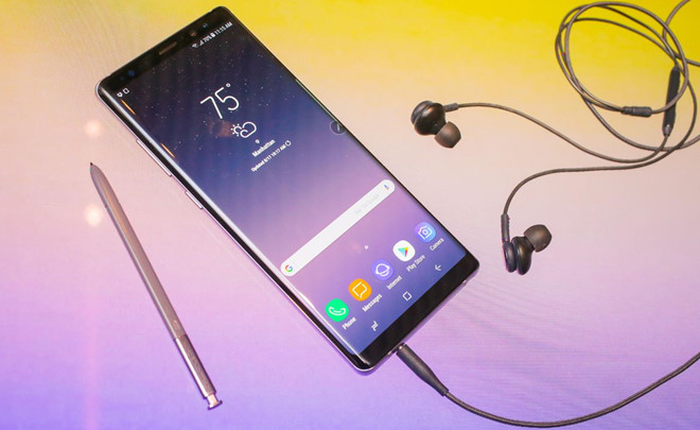 Bên trong một chiếc hộp Galaxy Note8 sẽ có những gì?