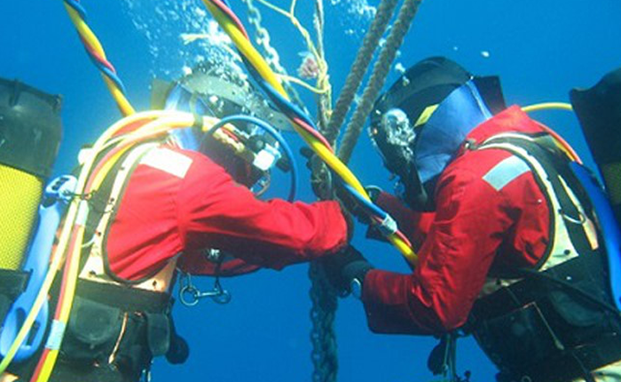 Cuối tháng 9 mới khắc phục xong sự cố đứt cáp AAG