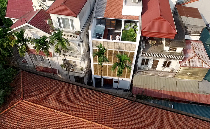 Nhà Thân Thiện #003 ở Tây Hồ: Cách tổ chức không gian sống tối ưu cho diện tích 60m2 lại chịu nắng hướng Tây gay gắt