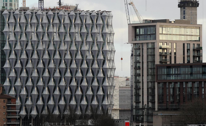 Chỉ còn vài tháng nữa, công trình Đại sứ quán đắt nhất thế giới của Mỹ tại London sẽ đi vào hoạt động