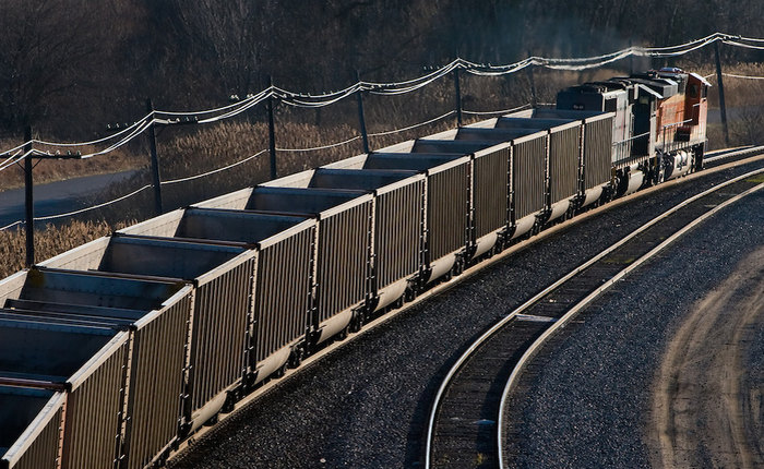 Chuyến tàu Mauritania huyền thoại: Hành trình vượt 4000km qua sa mạc trên những toa xe trần đầy quặng sắt và cừu