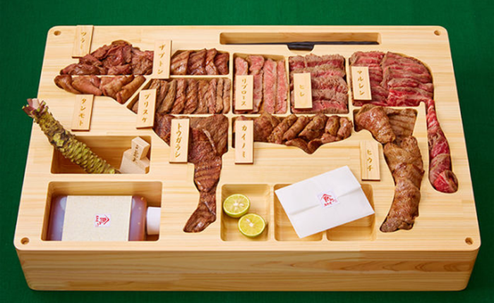 Hộp thịt bò Wagyu ngon nhất Nhật Bản đắt ngang một chiếc SH 125i chưa làm biển và đăng ký trước bạ