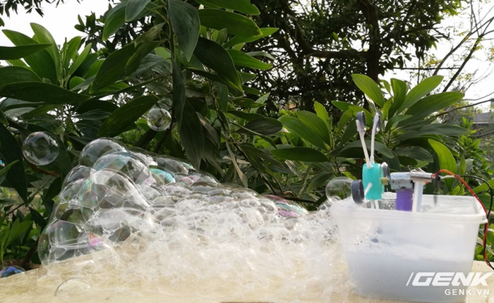 Hướng dẫn chế tạo máy thổi bong bóng xà phòng cực đơn giản, tự làm chưa đến 10 phút