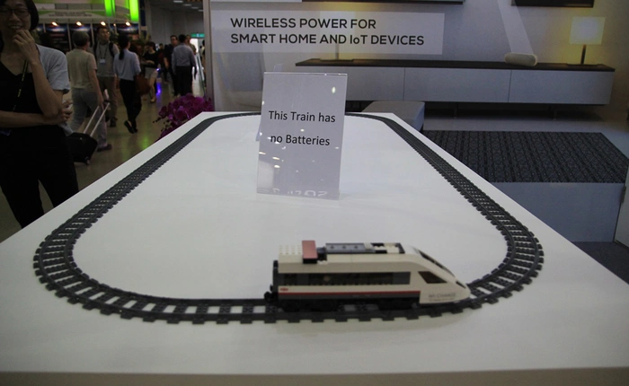 [Computex 2017] Xem trình diễn sạc điện từ xa bằng ánh sáng, khoảng cách 3 mét