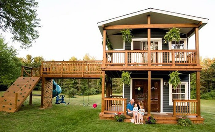 Ngôi nhà mà ông bố tự tay hoàn thành cho 2 cô con gái và câu chuyện khiến ai cũng cảm động