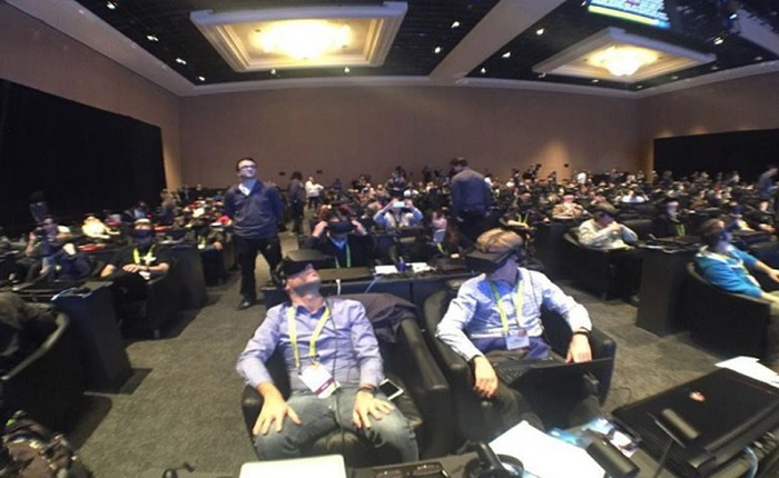[CES 2017] Họp báo Intel theo kiểu VR khác lạ như thế nào?