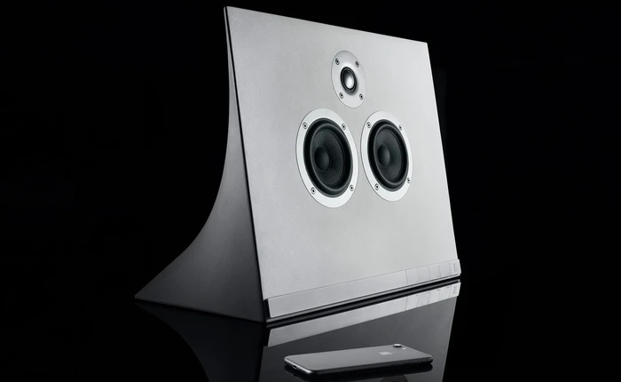 Bạn sẽ không ngờ bộ loa trông nghệ thuật thế này lại làm từ... bê tông