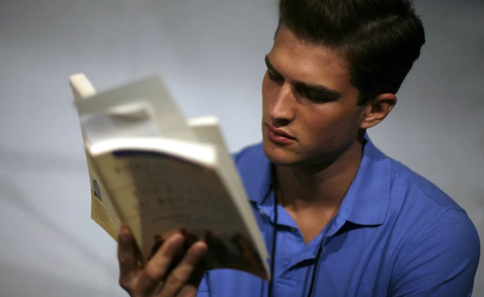 Đọc 200 cuốn sách mỗi năm không hề khó, bạn có tin không?