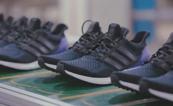 Quy trình sản xuất adidas UltraBoost 1.0 - Dòng giày chạy được mệnh danh là tốt nhất thế giới