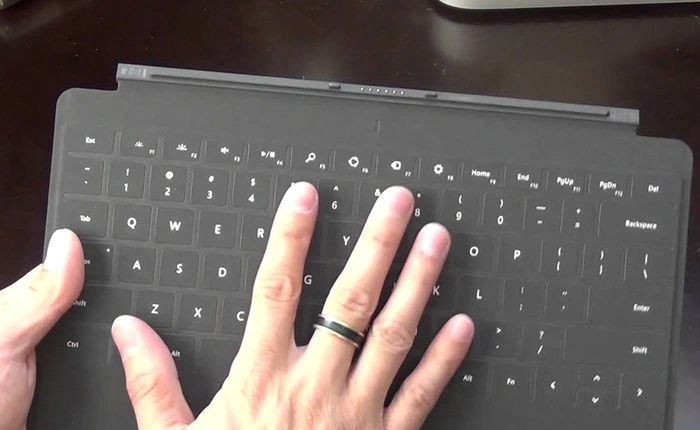 Microsoft vô tình để lộ kế hoạch sản xuất bàn phím Touch Cover cho iPad