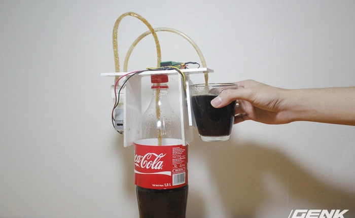 Chẳng cần máy móc đắt tiền, chỉ chưa tới 100 nghìn các bạn đã chế được máy bơm nước ngọt sành điệu như rạp chiếu phim!