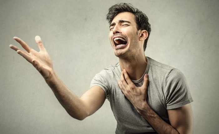 Vì sao đàn ông "thiếu thốn tình cảm" lại kém hấp dẫn?