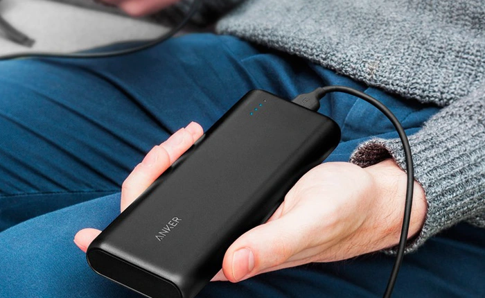 Điểm mặt sạc dự phòng công suất “khủng long”, thoải mái tung tăng dùng cho cả tuần