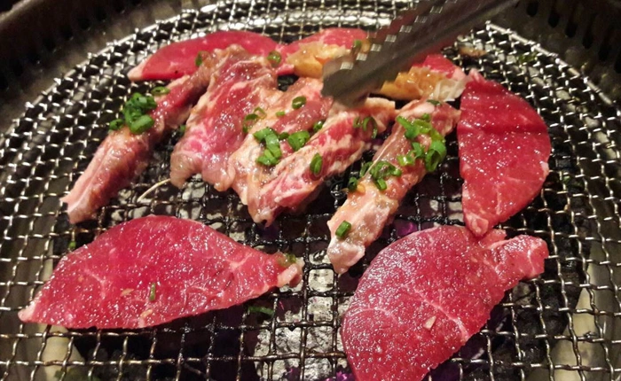 Người Việt trẻ có cần điều chỉnh lại thói quen ăn thịt đỏ của mình hay không?