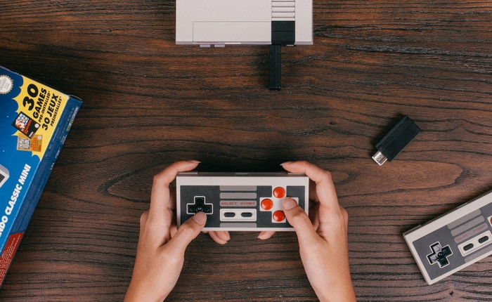 Một thông điệp bí ẩn được tìm thấy trong chiếc máy điện tử 4 nút NES Classic Edition