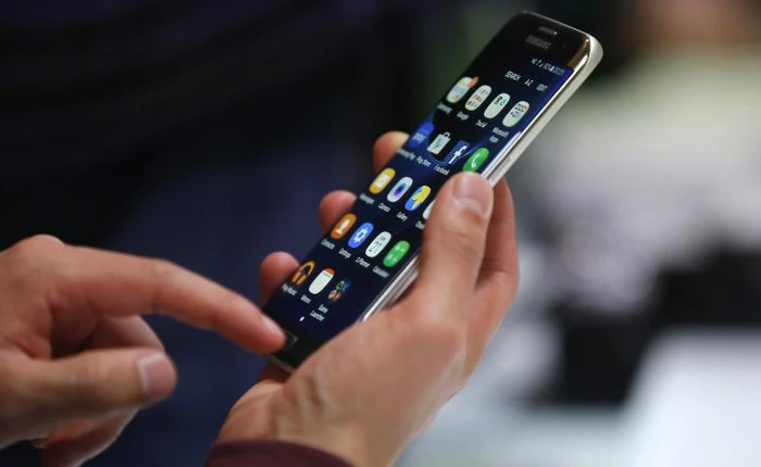 Galaxy S8 sẽ có nút Home cảm biến áp lực gần giống 3D Touch của iPhone 6s