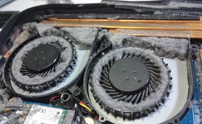 Đây là những chiếc máy tính bẩn nhất Hệ Mặt Trời