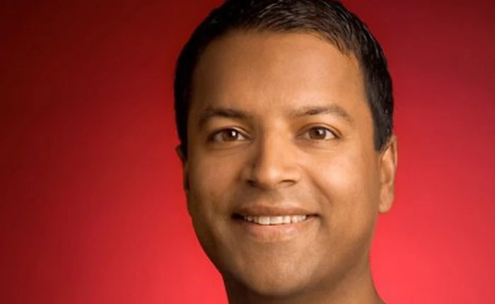 Apple chiêu mộ cựu giám đốc YouTube và Spotify để xây dựng nội dung video của riêng mình