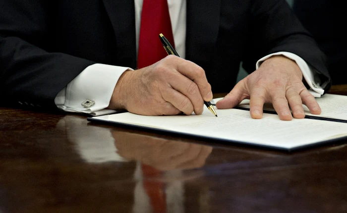 Donald Trump cho phép nhà cung cấp dịch vụ Internet bán lịch sử duyệt web của người dùng