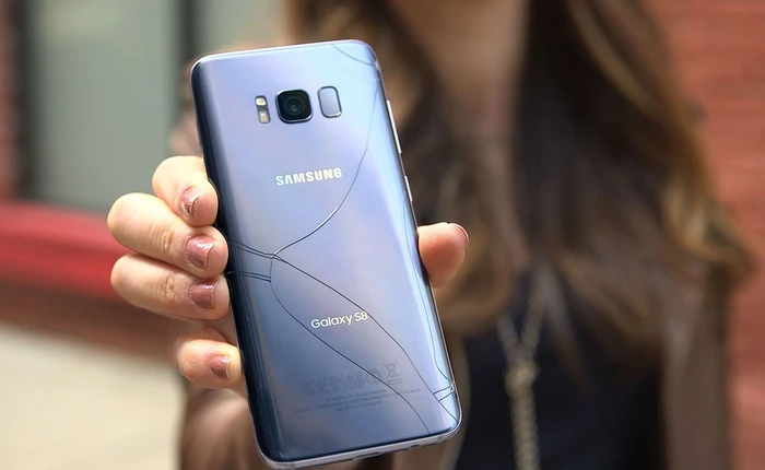 Thử độ bền Galaxy S8 khi đánh rơi: Kết quả khá ấn tượng