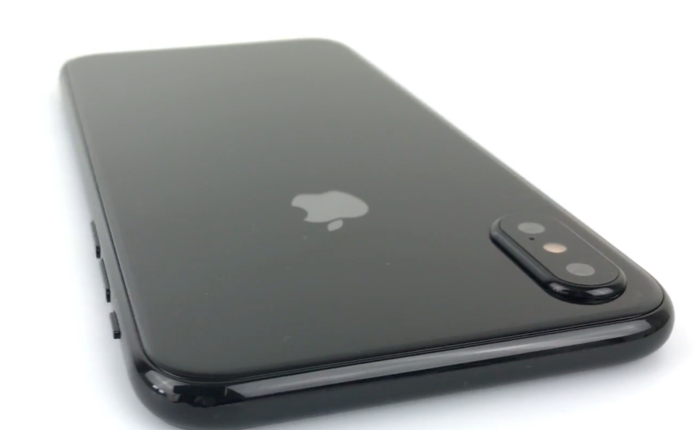 Video cận cảnh iPhone 8