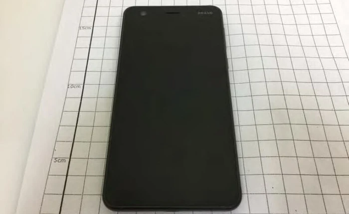 Smartphone giá rẻ Nokia 2 lộ ảnh thực tế