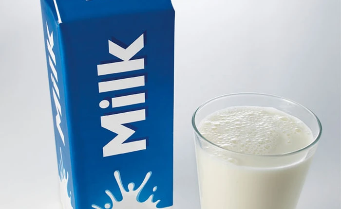 Từ 2018, các hãng sữa phải ghi rõ sữa bò tươi hay sữa bột pha nước ngay trên vỏ hộp