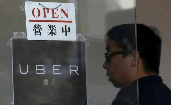 Uber tăng giá 80% ở Hồng Kông, đi taxi rõ ràng rẻ hơn