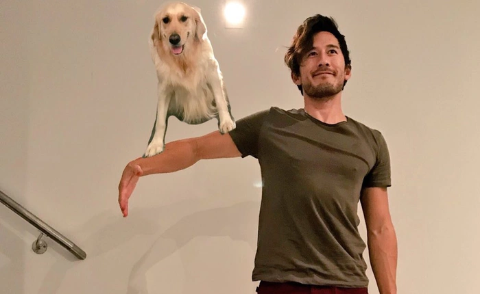 [Vui] Nhờ Photoshop sao cho giống Shaggy và Scooby-Doo, cả chủ lẫn chó đều ăn quả đắng