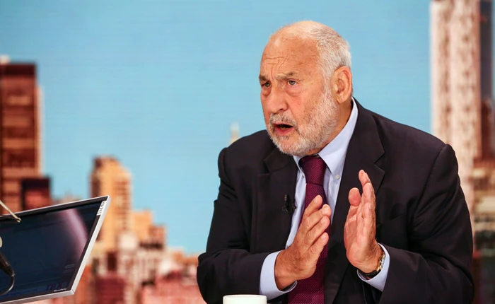 Giáo sư đoạt giải Nobel kinh tế: “Bitcoin nên bị coi là phạm pháp”