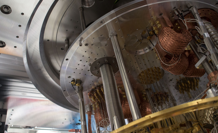 IBM vừa mới tạo ra chiếc máy tính lượng tử 17 qubit, mạnh nhất thế giới tính tới thời điểm hiện tại