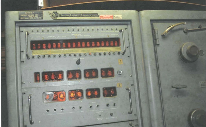 Người buôn đồng nát tìm thấy máy tính từ thời Apollo trong tầng hầm nhà của kỹ sư đã khuất