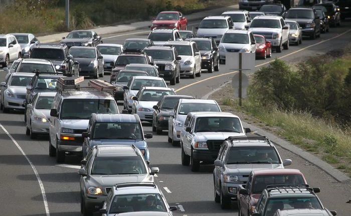 Không tai nạn, không sửa đường, vì sao vẫn xảy ra kẹt xe?