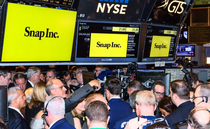 "Chúng tôi đang ăn mừng": Khung cảnh màn IPO lịch sử trị giá 33 tỉ USD của Snap