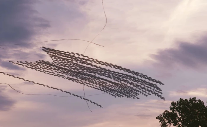 Sử dụng kỹ thuật ghép ảnh từ thế kỷ 19, người nghệ sĩ đã tạo nên những bức ảnh đường chim bay ảo không tưởng