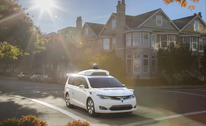 Hãy gặp gỡ Giáo sư X - người đem trí tuệ nhân tạo thách thức Google, Uber và Tesla