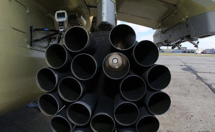 Xem quá trình sản xuất con át chủ bài của không quân Nga: "Thợ săn đêm" Mi-28NE, giá 16 triệu USD/chiếc