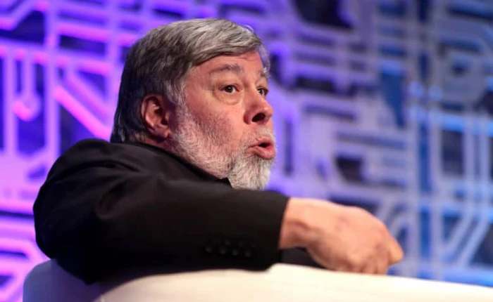 Đồng sáng lập Apple: "iPhone X tốt đấy nhưng không phải là thứ tôi thích"