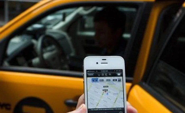 Sếp FPT: Nếu taxi truyền thống không thay đổi thì họ sẽ "chết" trong Cách mạng 4.0