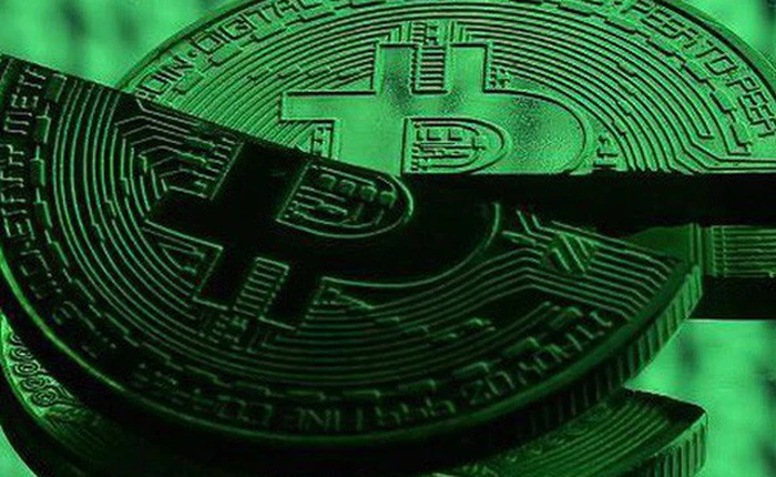 Bitcoin giảm xuống dưới 13.000 USD, các nhà đầu tư nếm "phép thử cay đắng"