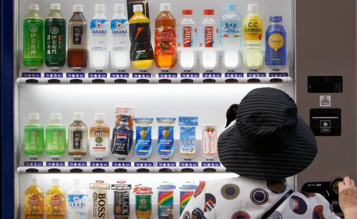 Máy bán hàng tự động tại Nhật Bản hé lộ cho chúng ta biết rất nhiều về đất nước và văn hóa con người tại nơi đây