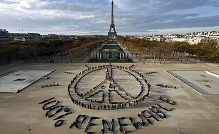 Từ quốc gia "mỗi tuần xây dựng một nhà máy nhiệt điện", Trung Quốc đang trở thành nước đi đầu về năng lượng xanh