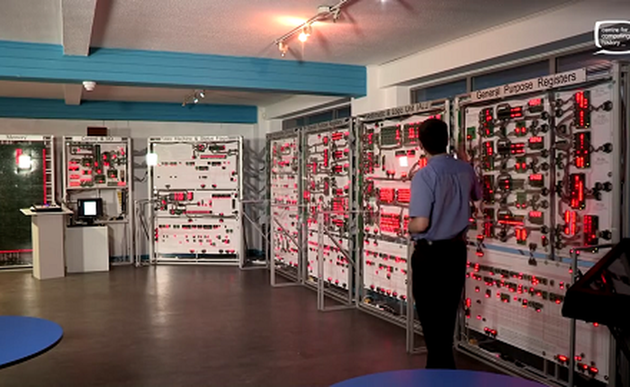 Cùng xem bộ Vĩ Xử Lý nặng nửa tấn giải thích cho bạn về cách thức hoạt động của vi xử lý