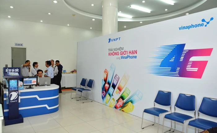 Vinaphone cũng đã cho khách hàng đổi SIM 4G miễn phí, mới chỉ giới hạn tại 13 tỉnh thành sau đây