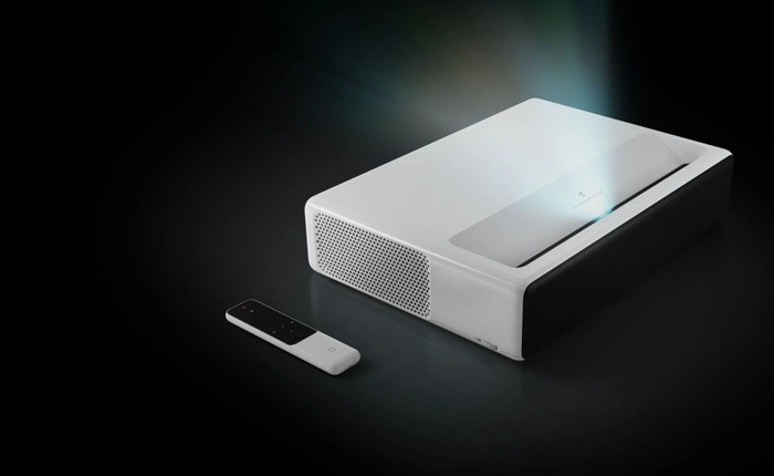 Xiaomi giới thiệu máy chiếu hoạt động với khoảng cách chỉ từ 5cm